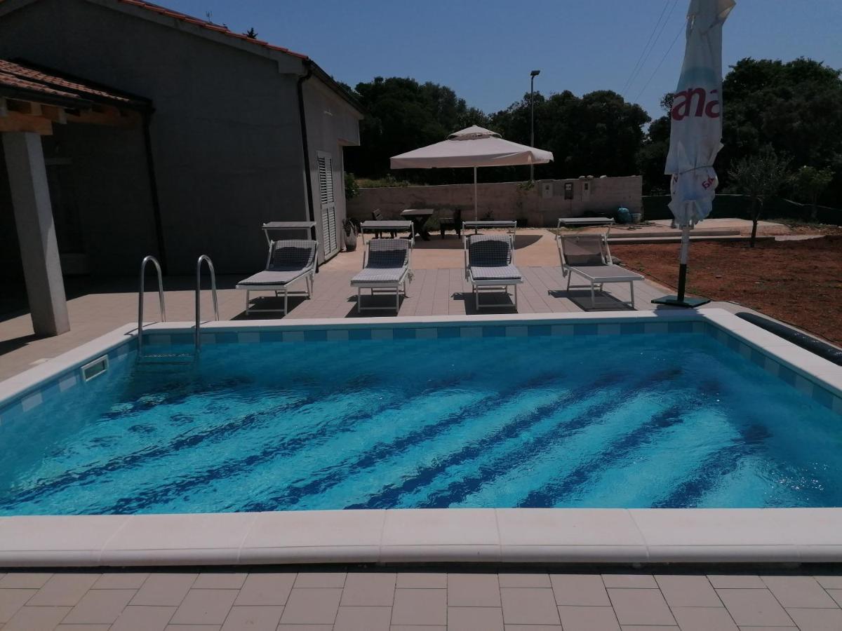House With Pool Villa Mali Lošinj Exterior foto